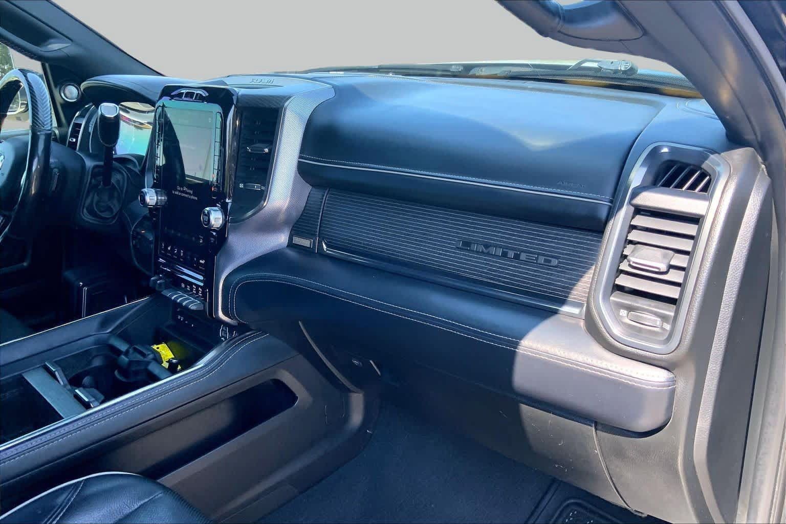 Used 2019 RAM 2500 Limited AWD/4WD image 19