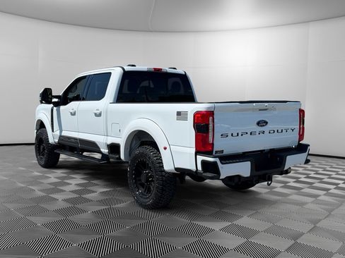 Used 2023 Ford F250 Lariat w/ Lariat Ultimate Package AWD/4WD image 6