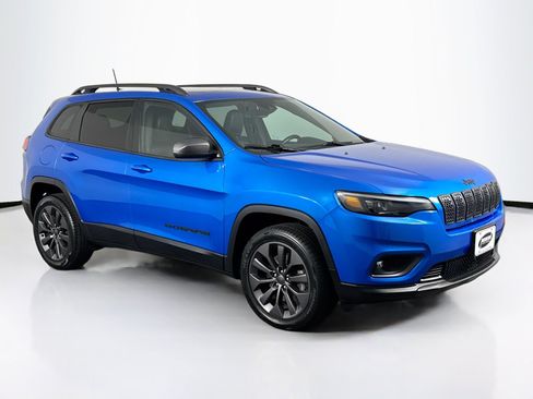 Used 2021 Jeep Cherokee Latitude Lux 80th Anniv w/ Quick Order Package 26U 80TH AWD/4WD image 2
