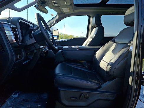 Used 2025 Ford F350 Lariat w/ Camper Package AWD/4WD image 13