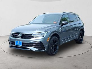 Used 2024 Volkswagen Tiguan SE R-Line AWD/4WD video 1