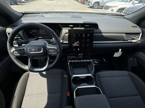 New 2026 GMC Terrain Elevation w/ Black Edition AWD/4WD image 23