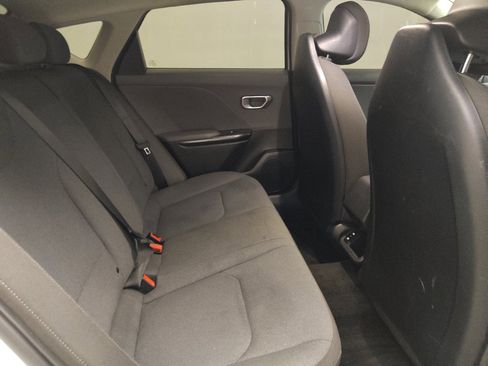 Used 2025 Kia K4 FWD image 19