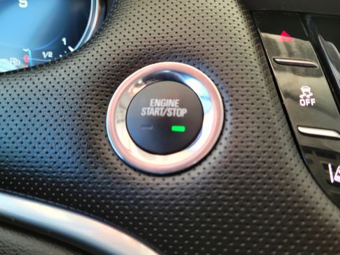 Used 2016 Cadillac XTS Premium image 15