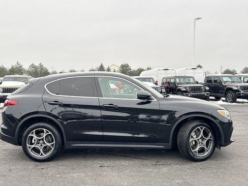 Used 2020 Alfa Romeo Stelvio Sport w/ Cold Weather Package image 2