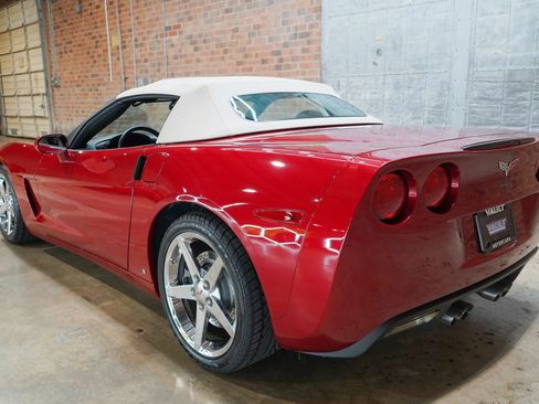 Used 2008 Chevrolet Corvette Convertible RWD image 17