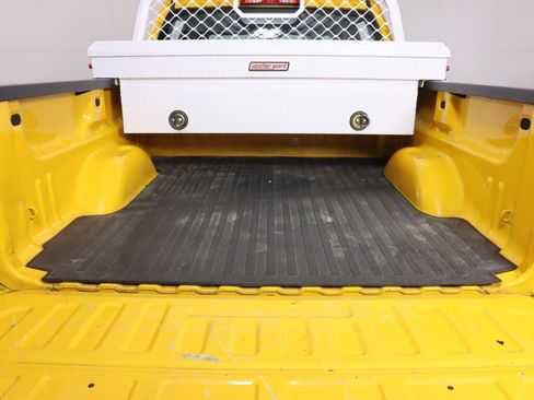 Used 2018 Chevrolet Silverado 1500 W/T w/ Trailering Package image 28