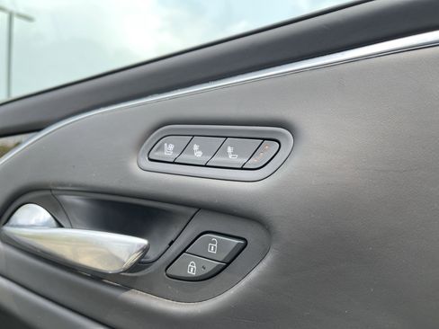 Used 2021 Cadillac Escalade Sport Platinum w/ Heavy-Duty Trailer Package image 20