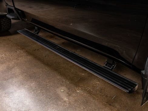 Used 2022 Chevrolet Silverado 3500 High Country w/ LPO, Hitch Package image 12