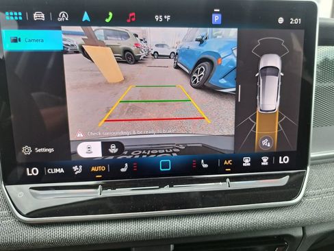 New 2025 Volkswagen Tiguan S image 12