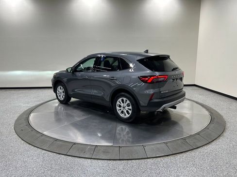 Certified 2023 Ford Escape Active w/ Tech Pack #1 AWD/4WD image 9