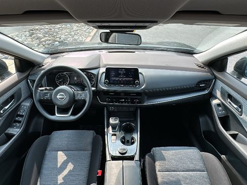 Certified 2023 Nissan Rogue SV AWD/4WD image 25