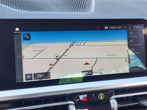 Used 2022 BMW 330i xDrive Sedan w/ Premium Package image 28