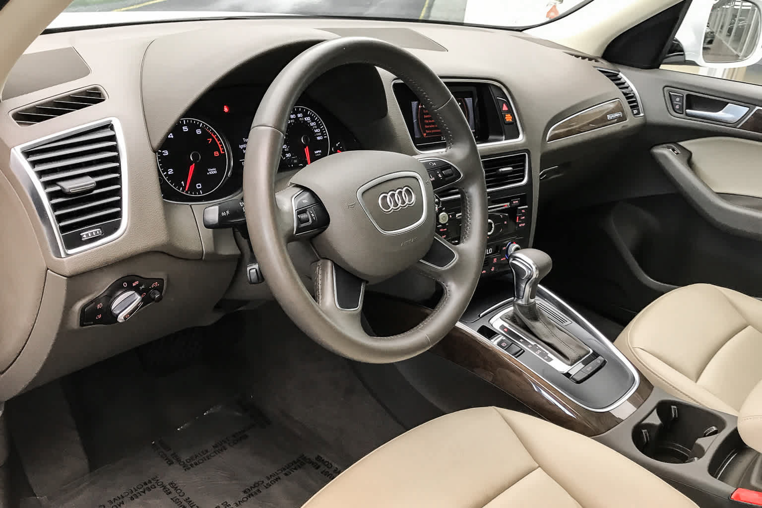 Used 2016 Audi Q5 2.0T Premium AWD/4WD image 14
