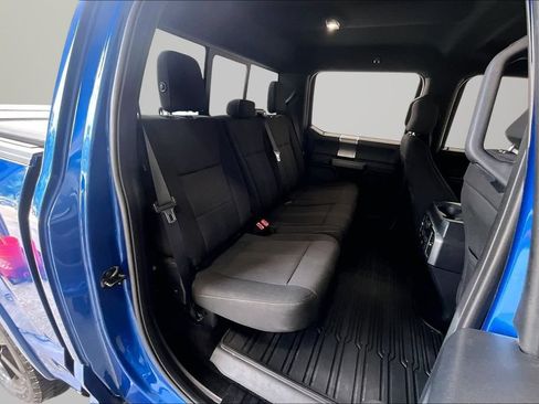 Used 2017 Ford F150 XLT w/ Equipment Group 302A Luxury AWD/4WD image 25