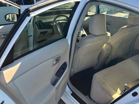 Used 2012 Toyota Prius Five image 12