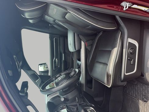 Used 2020 RAM 1500 Laramie w/ Sport Appearance Package AWD/4WD image 19