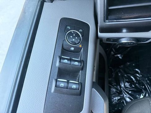 Used 2019 Ford F150 XLT image 10