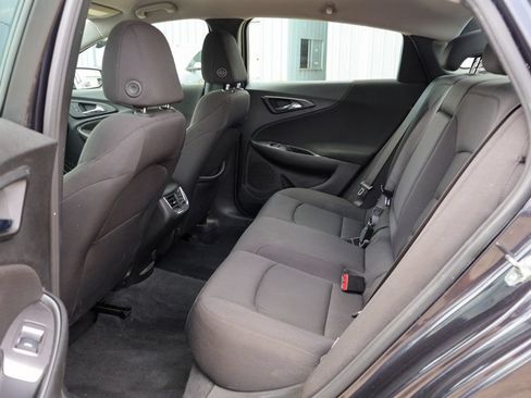 Used 2023 Chevrolet Malibu LT FWD image 9