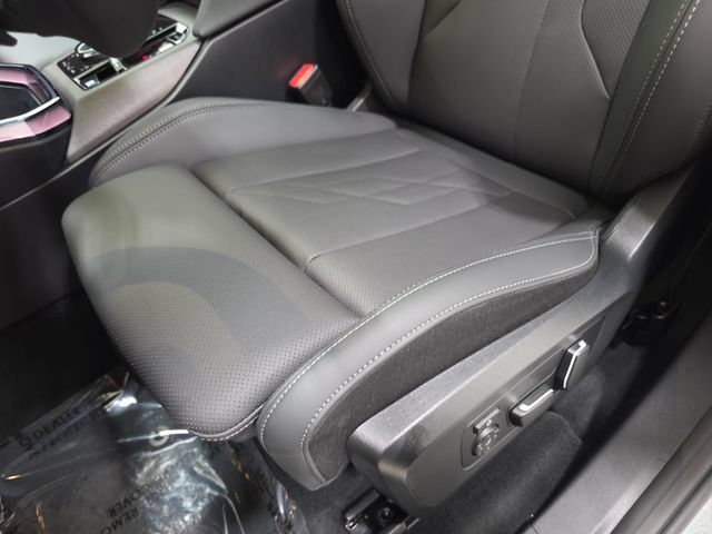 Used 2026 BMW X3 xDrive30i w/ Convenience Package AWD/4WD image 27