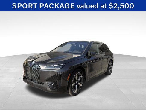 Used 2024 BMW iX xDrive50 w/ Sport Package AWD/4WD image 2