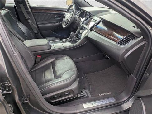 Used 2019 Ford Taurus Limited FWD image 18
