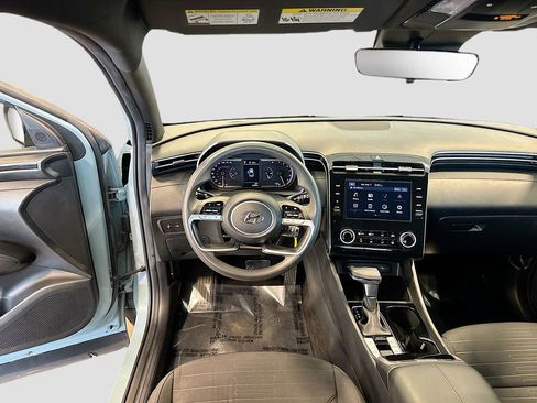 Used 2023 Hyundai Santa Cruz SE image 18