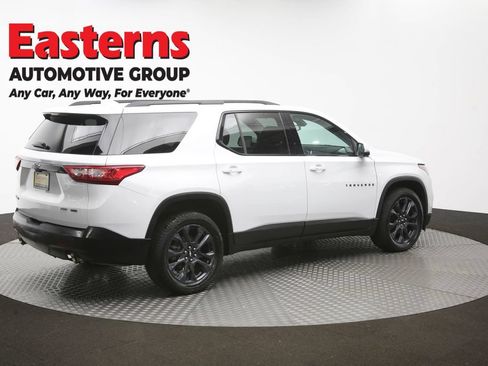 Used 2021 Chevrolet Traverse RS AWD/4WD image 46