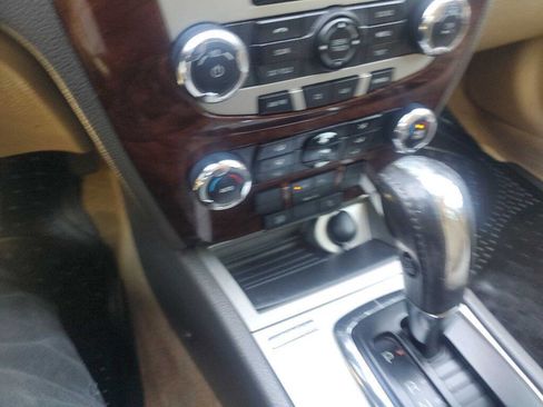 Used 2012 Ford Fusion SEL image 30