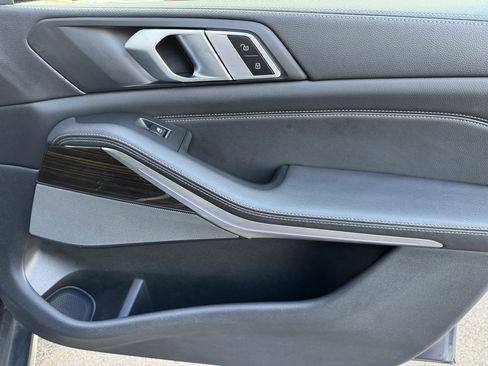 Used 2019 BMW X5 xDrive40i w/ Premium Package 2 image 30