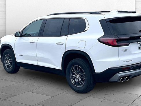 Used 2025 GMC Acadia Elevation FWD image 11