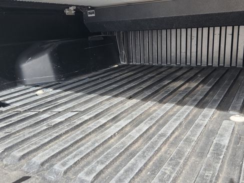 Used 2021 Toyota Tacoma PK image 11