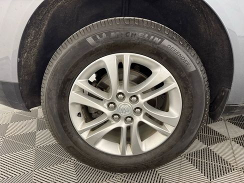 Used 2018 Buick Enclave Essence image 45