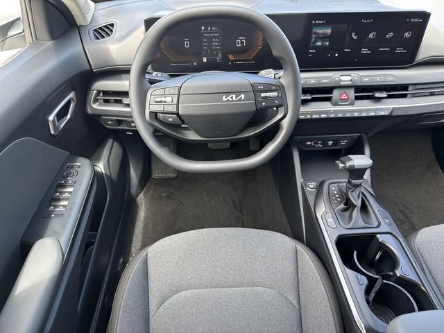 New 2026 Kia K4 FWD image 18