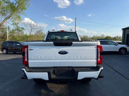 Used 2024 Ford F250 XL w/ STX Appearance Package AWD/4WD image 5