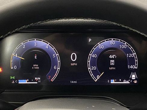 New 2026 Jeep Grand Cherokee Altitude image 18