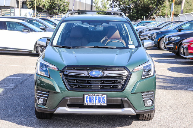 Used 2024 Subaru Forester Touring AWD/4WD image 3