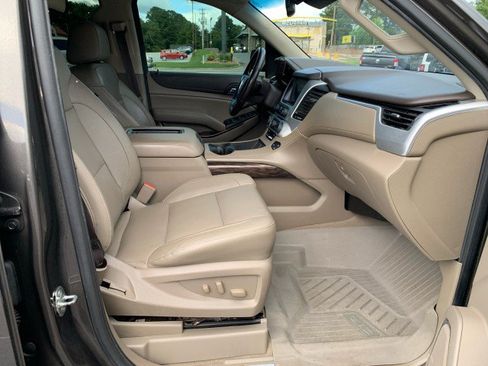 Used 2020 GMC Yukon SLT w/ Open Road Package AWD/4WD image 18