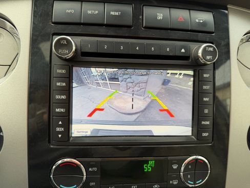 Used 2013 Ford Expedition Limited image 11