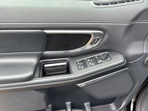 New 2026 Ford Expedition Platinum image 13