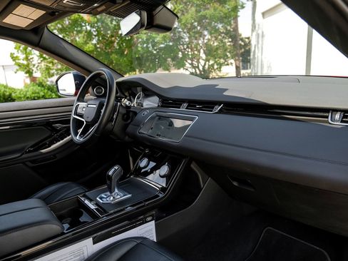 Used 2021 Land Rover Range Rover Evoque R-Dynamic S image 9