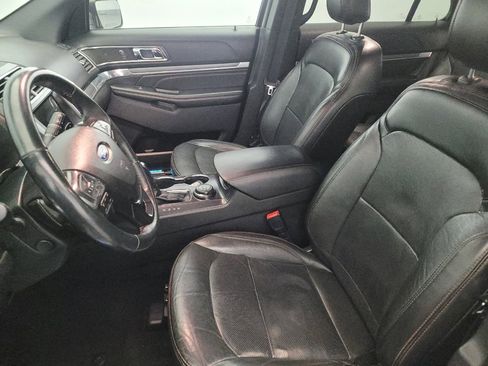 Used 2019 Ford Explorer Sport w/ Equipment Group 401A image 17