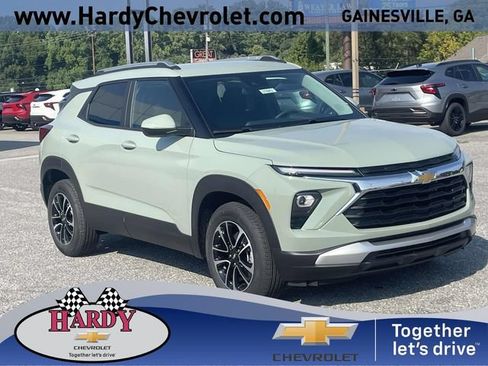 New 2026 Chevrolet TrailBlazer LT FWD image 1