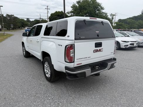 Used 2018 GMC Canyon SLE w/ SLE Convenience Package AWD/4WD image 3