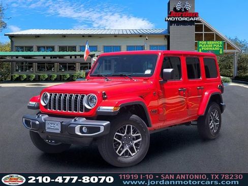 Used 2025 Jeep Wrangler Unlimited Sahara AWD/4WD image 1