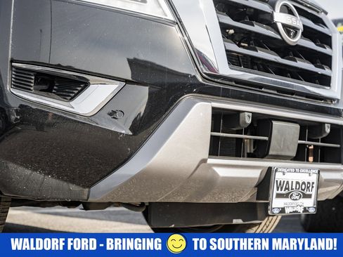 Used 2021 Nissan Armada Platinum w/ Captain's Chairs Package image 15