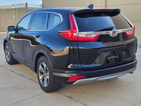Used 2018 Honda CR-V LX image 7