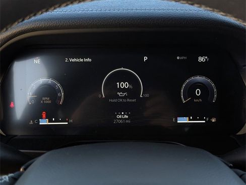 Used 2023 Jeep Grand Cherokee Limited image 13