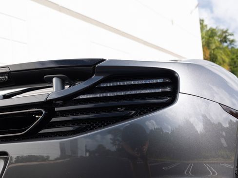 Used 2012 McLaren MP4-12C Coupe RWD image 15