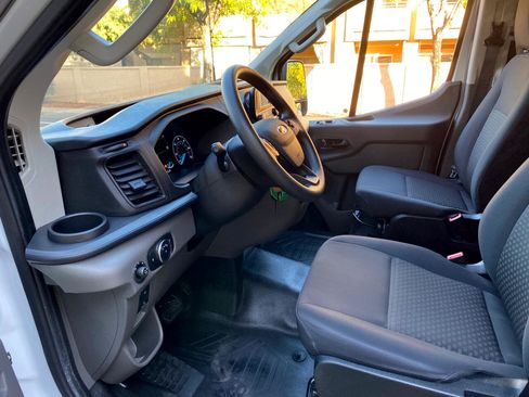 Used 2024 Ford Transit 250 Low Roof w/ Exterior Upgrade Package image 27